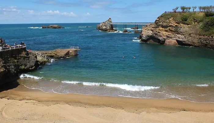 T3 Centre Proche Avec Parking Privatif Apartment