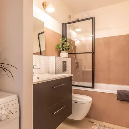 T3 Centre Proche Avec Parking Privatif * بياريتز