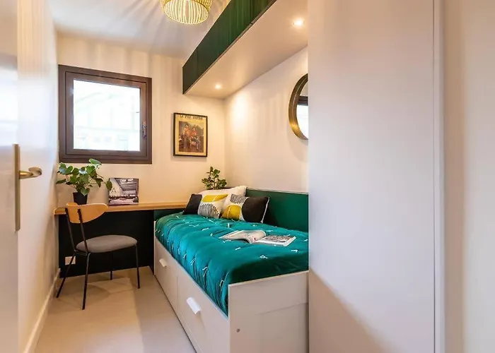 Apartmán T3 Centre Proche Avec Parking Privatif *